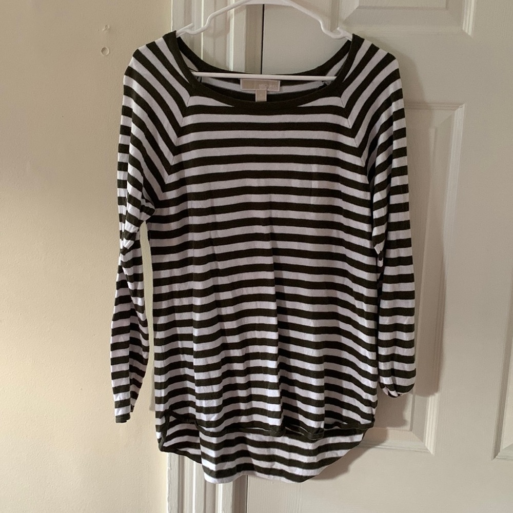Green and white stripped sweater